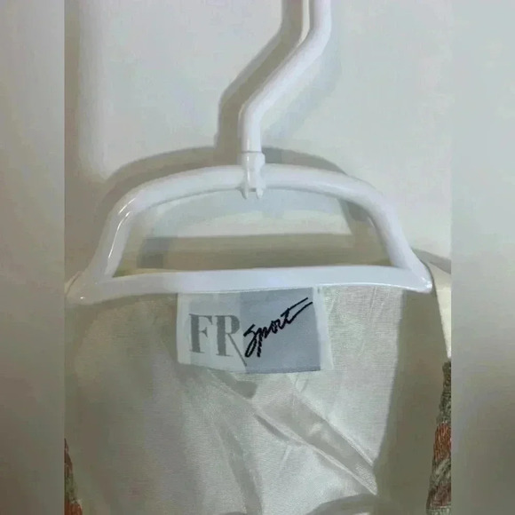 VINTAGE STYLE VEST - Picture 6 of 14